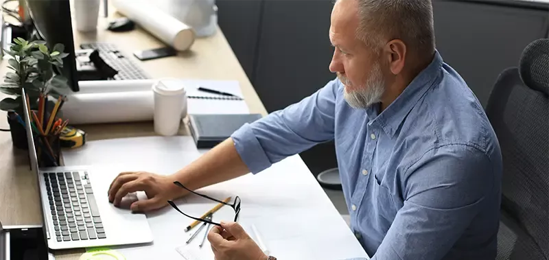 Salarié quinquagénaire
